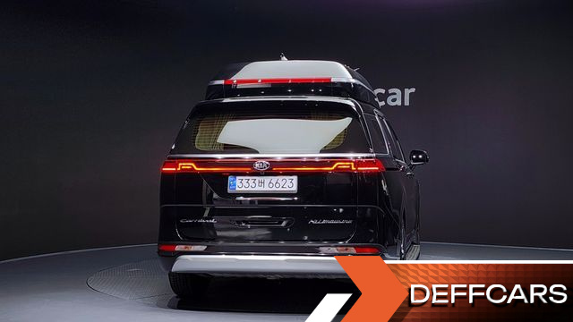 Kia CARNIVAL Gasoline 9-Seater Hi-Limousine Signature купить на сайте DeffCars