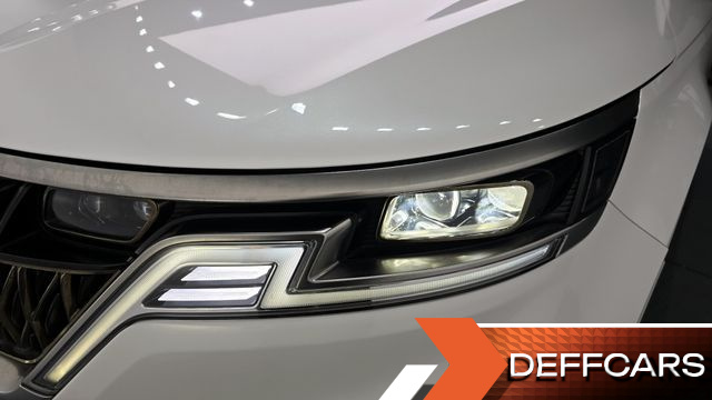 Kia CARNIVAL Gasoline 9-Seater Signature купить на сайте DeffCars