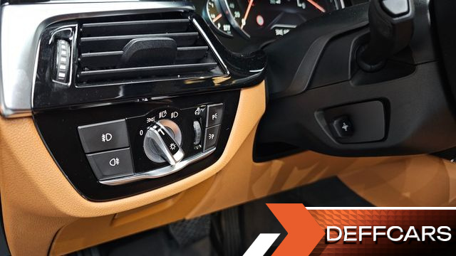 BMW 5-SERIES 520i Luxury купить на сайте DeffCars
