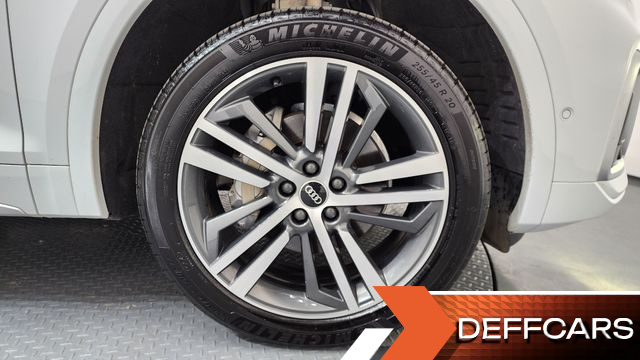 Audi Q5 45 TFSI Quattro Premium купить на сайте DeffCars