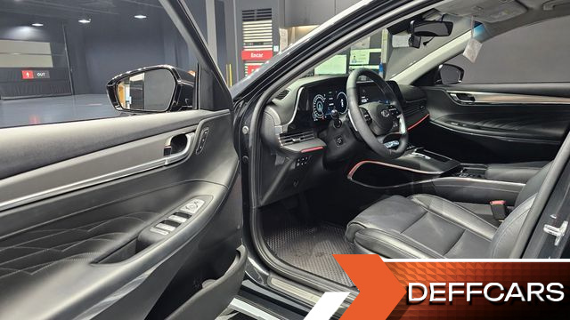 Hyundai GRANDEUR 3.3 Calligraphy купить на сайте DeffCars