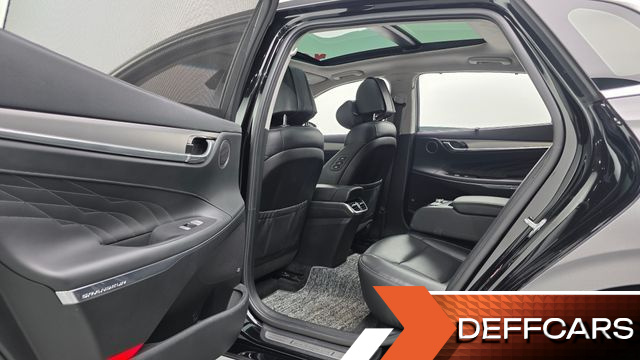 Hyundai GRANDEUR 3.3 Calligraphy купить на сайте DeffCars