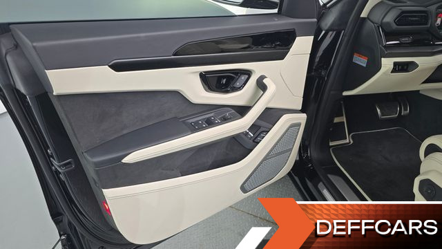 Lamborghini URUS 4.0 V8 SE купить на сайте DeffCars
