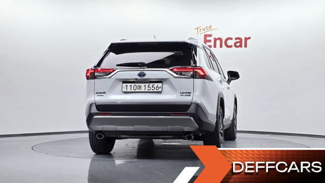 Toyota RAV4 2,5 4WD Hybrid LTD купить на сайте DeffCars