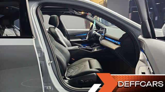 BMW 5-SERIES 520i M Sport купить на сайте DeffCars