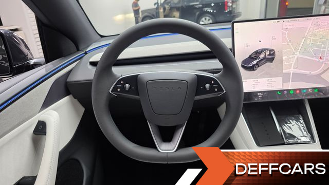 Tesla MODEL Y L Long Range AWD купить на сайте DeffCars