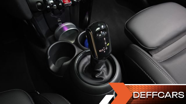 Mini COOPER Classic Launch Pack Third Generation купить на сайте DeffCars