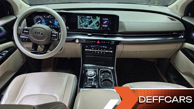 Kia CARNIVAL Gasoline 7-Seater Hi-Limousine Signature купить на сайте DeffCars