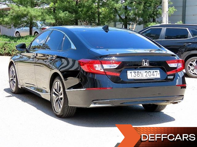 Honda ACCORD 2.0 Hybrid EX-L купить на сайте DeffCars