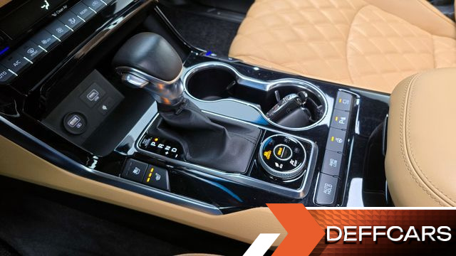 Kia MOHAVE Diesel 3.0 4WD 6-Seater Masters купить на сайте DeffCars