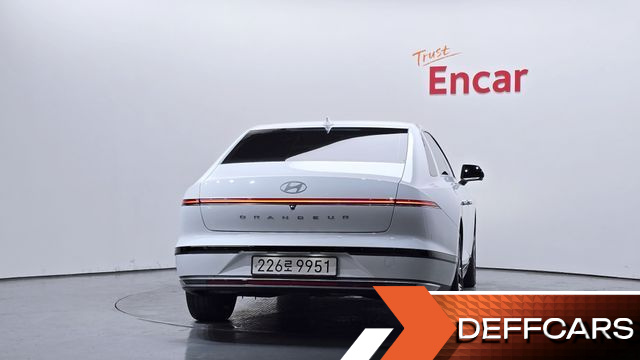 Hyundai GRANDEUR 2,5 Gasoline 2WD Premium купить на сайте DeffCars