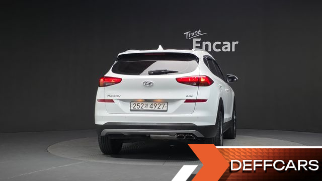 Hyundai TUCSON Diesel 2.0 2WD Premium купить на сайте DeffCars