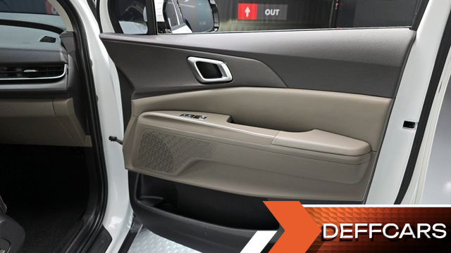 Kia CARNIVAL 7-Seater Noblesse купить на сайте DeffCars