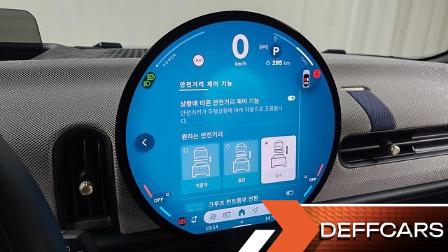 Mini COOPER 5 Door Favoured купить на сайте DeffCars