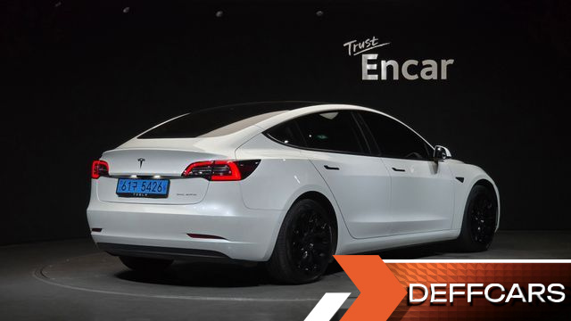Tesla MODEL 3 Long Range AWD купить на сайте DeffCars