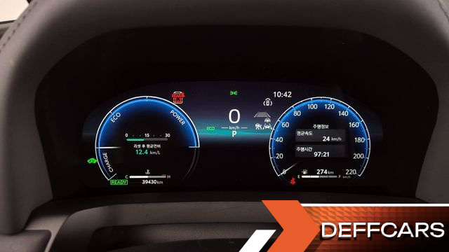 Toyota ALPHARD 2.5 HEV Executive AWD купить на сайте DeffCars