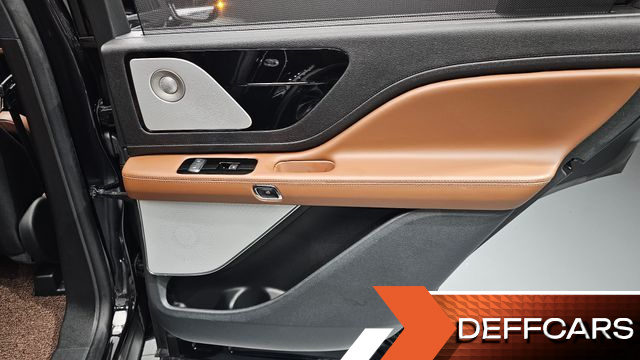 Lincoln AVIATOR 3.0 Reserve  AWD купить на сайте DeffCars
