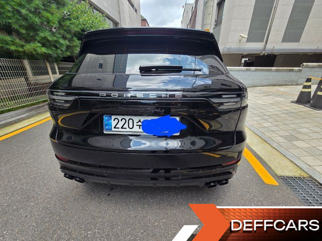 Porsche CAYENNE 4.0 Turbo купить на сайте DeffCars