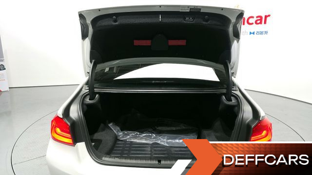 BMW 5-SERIES 520i Luxury купить на сайте DeffCars