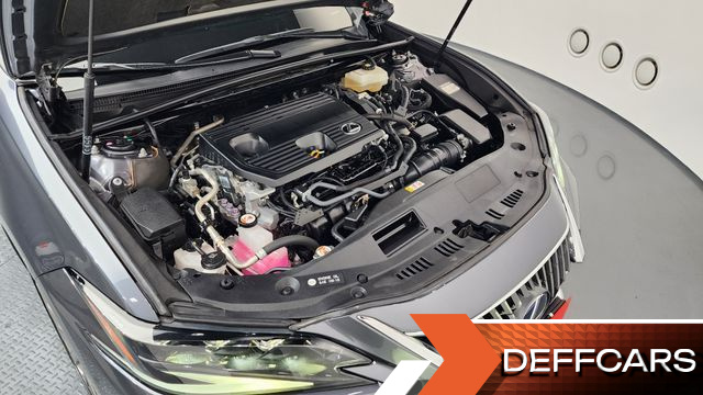 Lexus ES Executive купить на сайте DeffCars