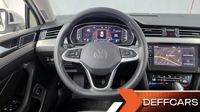 Volkswagen PASSAT 2.0 TDI Premium купить на сайте DeffCars