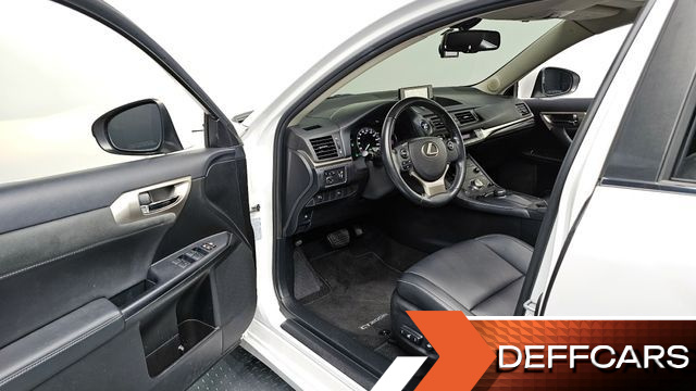 Lexus CT200H 1.8 Supreme ZWA10 купить на сайте DeffCars