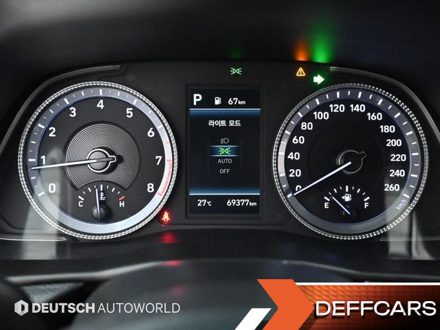 Hyundai SONATA 2.0 Premium Plus купить на сайте DeffCars