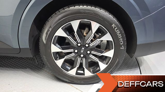 Kia CARNIVAL Diesel 9-Seater Signature купить на сайте DeffCars