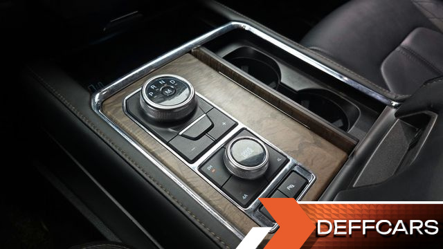 Ford EXPEDITION Platinum 4WD 7Seater купить на сайте DeffCars