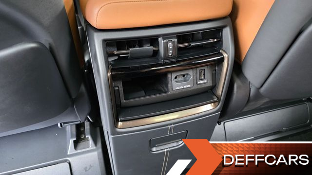 Toyota ALPHARD 2.5 HEV Executive AWD купить на сайте DeffCars