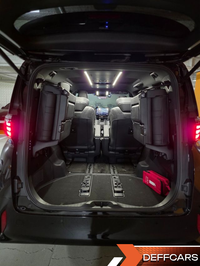 Toyota ALPHARD 2.5 HEV Executive AWD купить на сайте DeffCars
