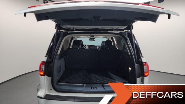 Lincoln NAVIGATOR 3.5L Black Label купить на сайте DeffCars