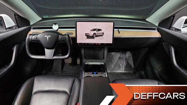 Tesla MODEL Y Long Range AWD купить на сайте DeffCars