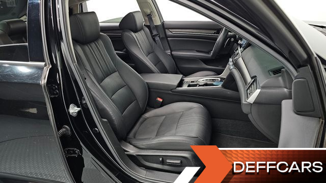 Honda ACCORD 2.0 Hybrid Touring купить на сайте DeffCars