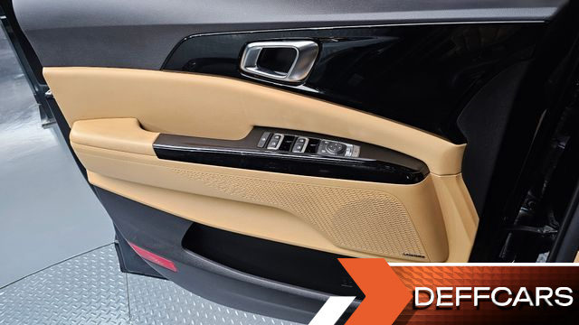 Kia CARNIVAL Gasoline 9-Seater Noblesse купить на сайте DeffCars
