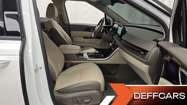 Kia CARNIVAL 7-Seater Signature купить на сайте DeffCars