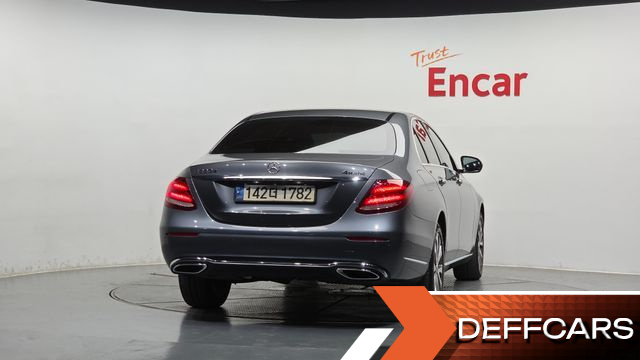 Mercedes E-CLASS E220d 4MATIC Exclusive купить на сайте DeffCars
