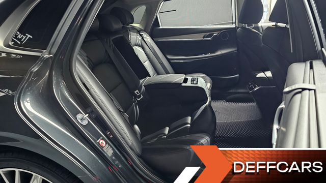 Hyundai GRANDEUR 3.3 Calligraphy купить на сайте DeffCars