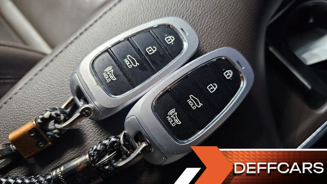Hyundai GRANDEUR 2.5 Premium Choice купить на сайте DeffCars