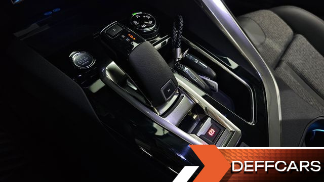 Peugeot 3008 1.5 BlueHDi Allure купить на сайте DeffCars