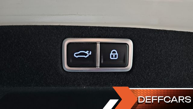 Hyundai GRANDEUR 2,5 Gasoline 2WD Calligraphy купить на сайте DeffCars