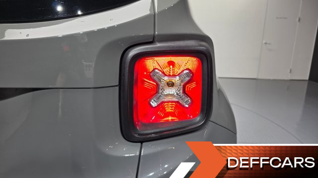 Jeep RENEGADE 1.3 Limited купить на сайте DeffCars