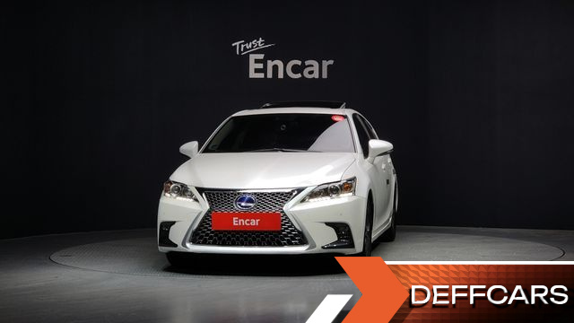Lexus CT200H 1.8 Supreme ZWA10 купить на сайте DeffCars