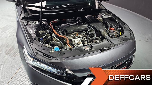 Honda ACCORD 2.0 Hybrid Touring купить на сайте DeffCars