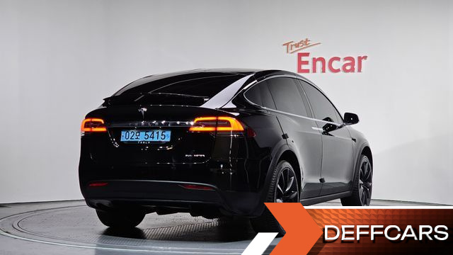 Tesla MODEL X Long Range купить на сайте DeffCars