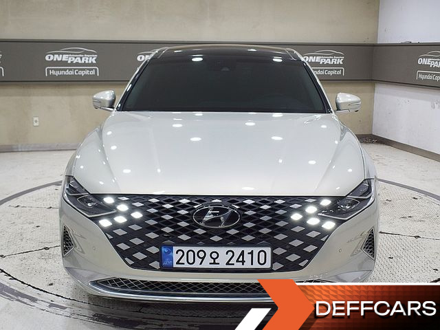 Hyundai GRANDEUR 2.5 Calligraphy купить на сайте DeffCars