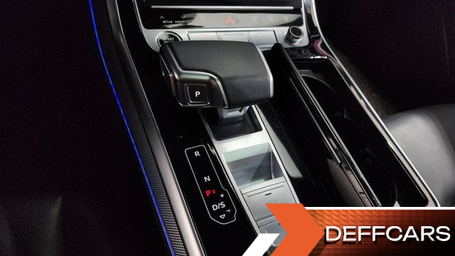 Audi Q8 45 TDI Quattro Premium купить на сайте DeffCars