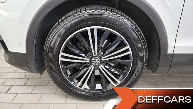 Volkswagen TIGUAN 2.0 TDI Premium купить на сайте DeffCars