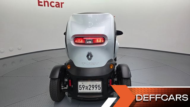 Renault-KoreaSamsung TWIZY Intens(2-seater) купить на сайте DeffCars