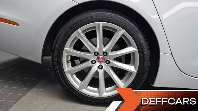 Jaguar XJ 3.0D Premium Luxury LWB X351 купить на сайте DeffCars